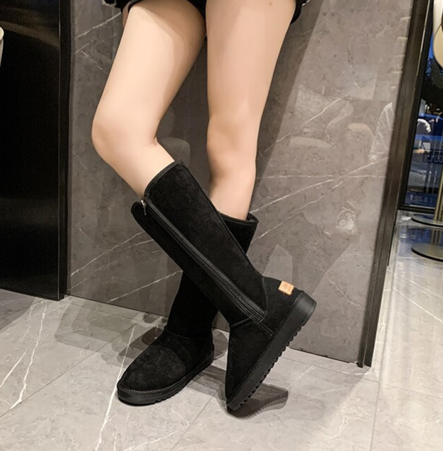 Zwarte dameslaarzen, zacht, warm en gevoerd, betrouwbare winterlaarzen uit de nieuwe winter collectie.