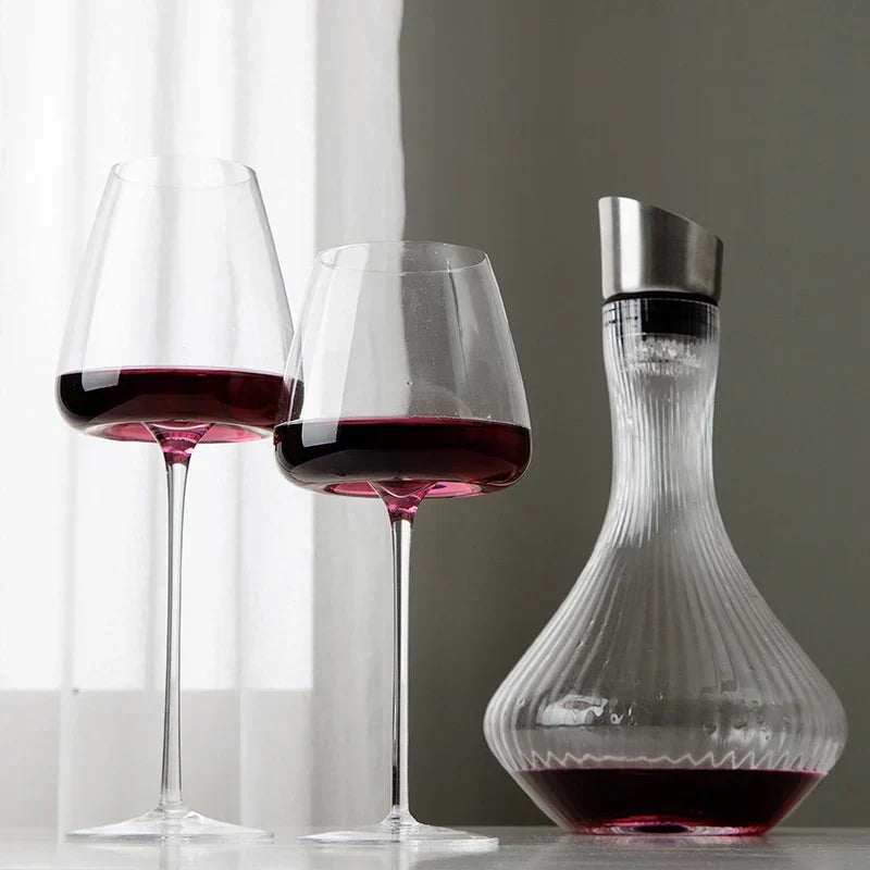 Luxe Cristallo wijnglas van helder kristalglas, perfect voor rode en witte wijn.