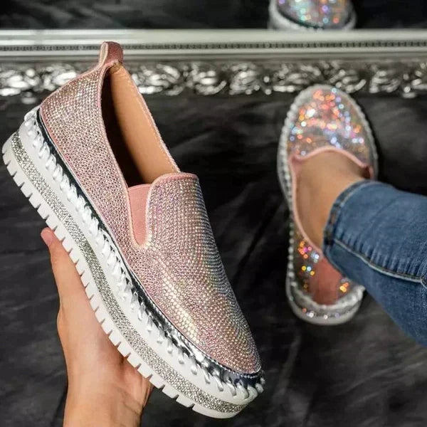 Trendy dames zomer instapschoenen met glitters voor een sprankelende en comfortabele pasvorm.
