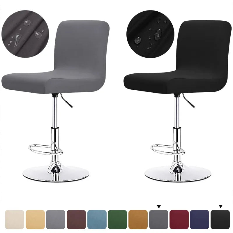 Flexibele stretchhoes voor barstoelen, past perfect en biedt duurzame bescherming.
