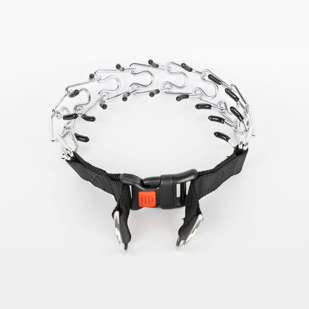 Verstelbare, duurzame pinchershalsband voor honden. Essentieel voor veilige hondentraining en gehoorzaamheid.