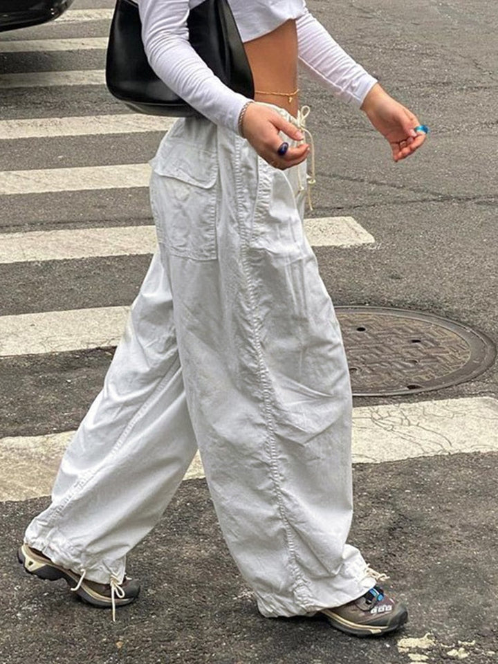 Trendy wijde pijpen broek voor dames, comfortabele cargobroek voor een relaxte look.