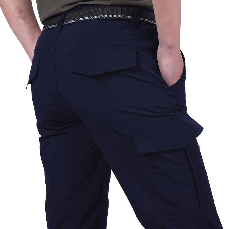 Heren Cargo Broek Eddy, een functionele en comfortabele herenbroek voor outdoor, wandelen en vrije tijd. Robuust model.