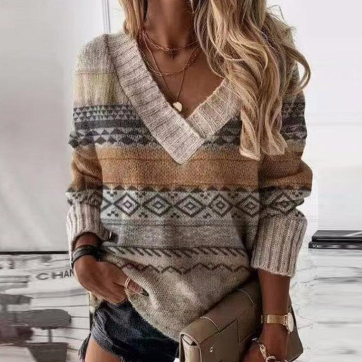 Grijze Dames Trui Ella, stijlvolle oversized pasvorm. Warme winter trui met lange mouwen, perfect voor casual.