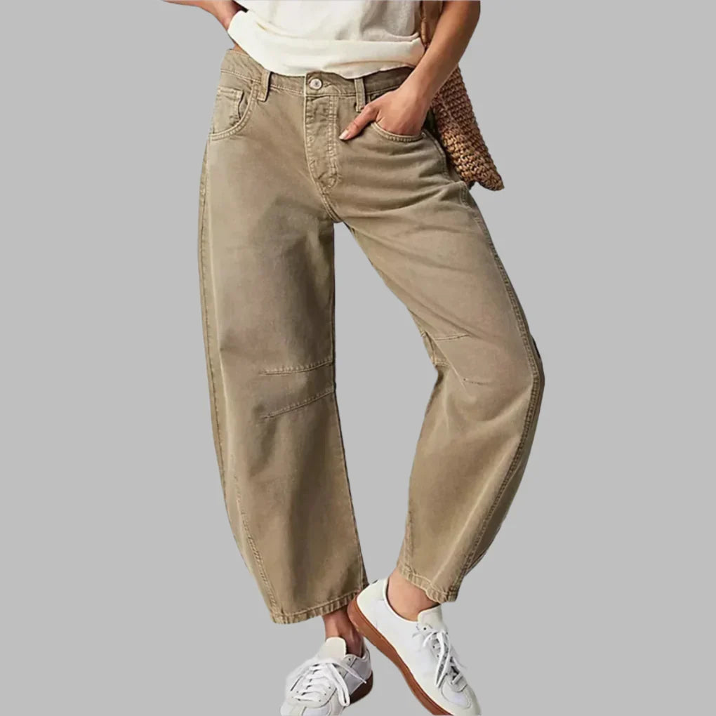 Dames wijde pijpen jeans met hoge taille, comfortabel en stijlvol voor elke gelegenheid.