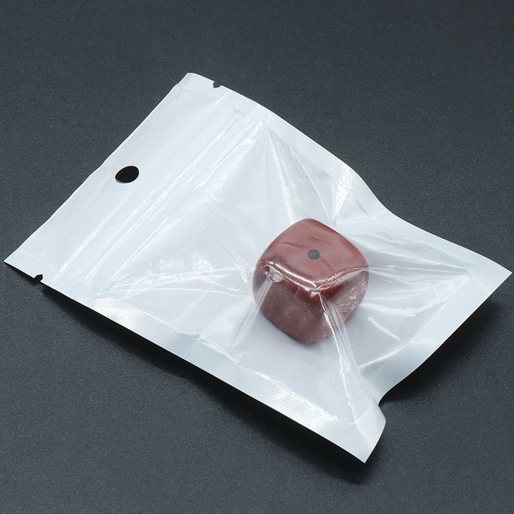 Edelsteen wierookhouder voor spiritualiteit en meditatie, een elegant woonaccessoire.