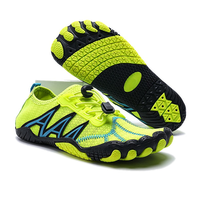 Duurzame Naiya outdoor waterschoenen; gebouwd voor intensief gebruik bij alle wateractiviteiten, antislip.
