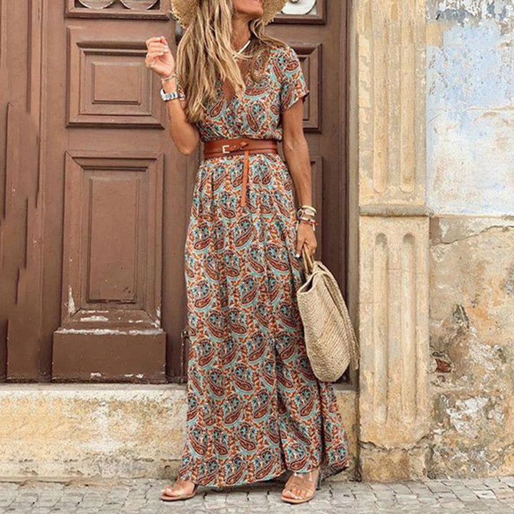Zomerse FloriekesDress bohemian damesjurk, comfortabel en modieus voor ontspannen dagen of een trendy feest.