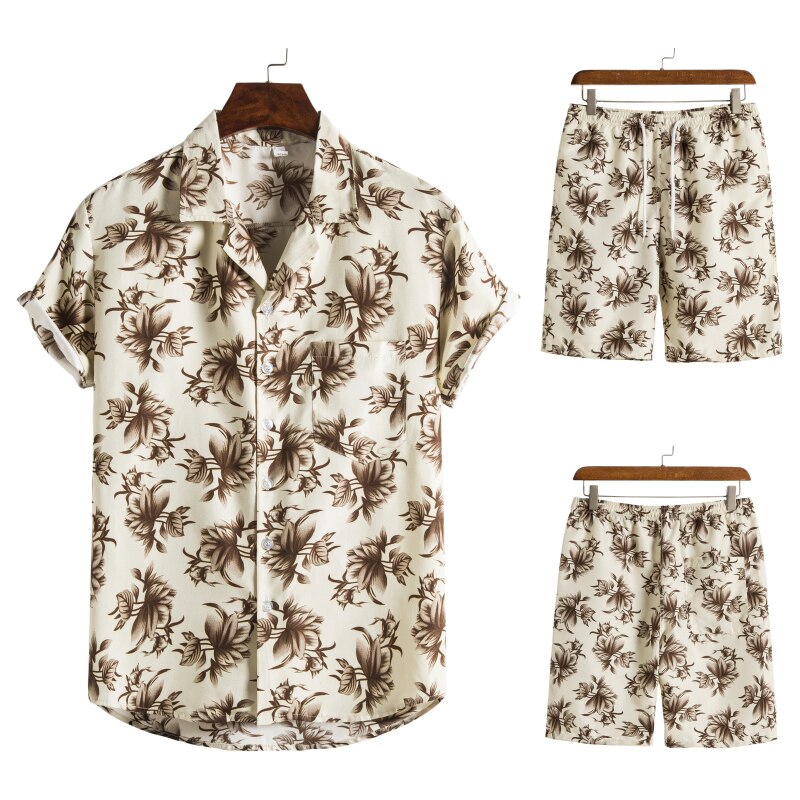 Heren zomer outfit: Hawaï set met bijpassend shirt en korte broek, klaar voor vakantie.