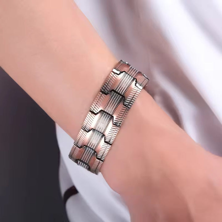 Veelzijdige unisex magnetische armband, ideaal voor energie, balans en een comfortabele, gezonde levensstijl.