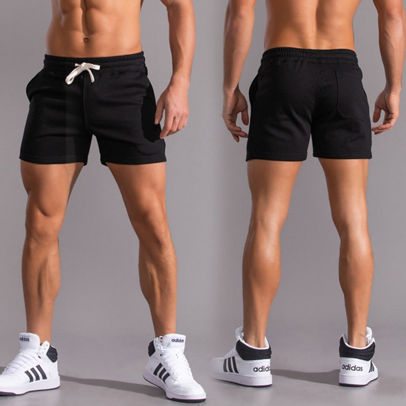 Elastische tailleband van heren sportshorts met trekkoord voor een perfecte, comfortabele pasvorm tijdens sport of vrije tijd.