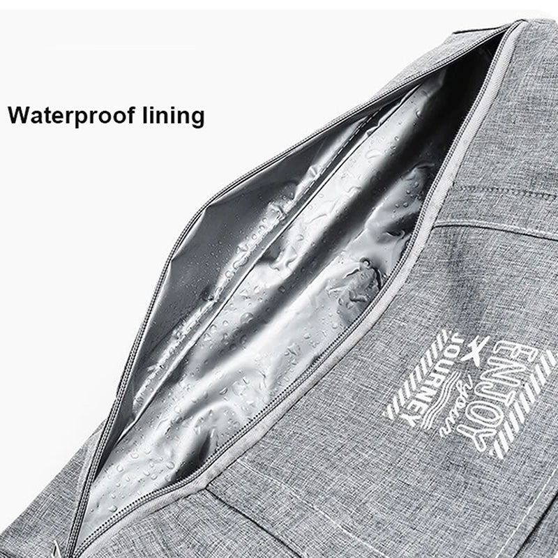 Ruime opbergtas voor dames, voldoende plaats voor kleding en reisbenodigdheden.