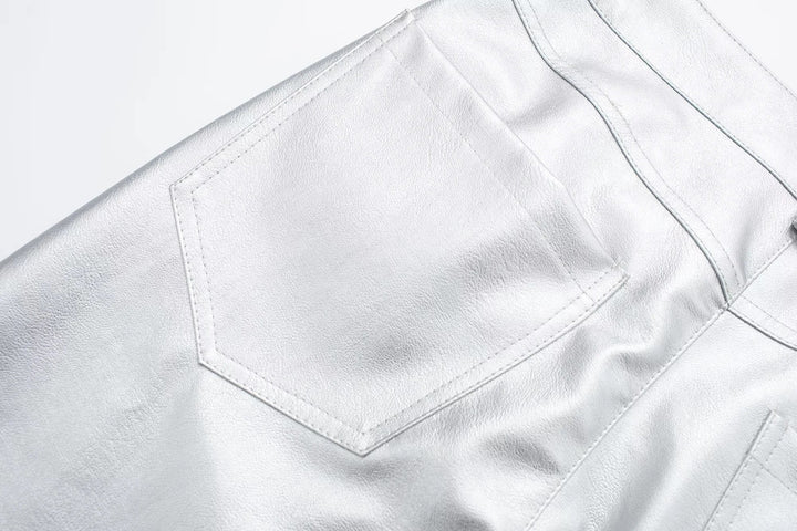 Dames trendy metallic broek, hoge taille en losse pasvorm. Stijlvolle eyecatcher voor feestelijke gelegenheden.