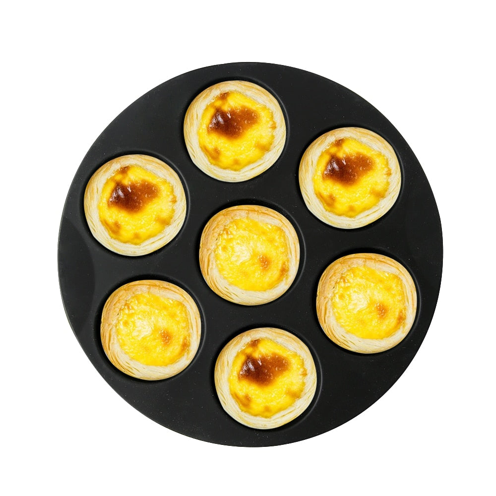 Multifunctionele siliconen cupcakevorm voor oven en airfryer. Makkelijk te reinigen bakgerei voor muffins.