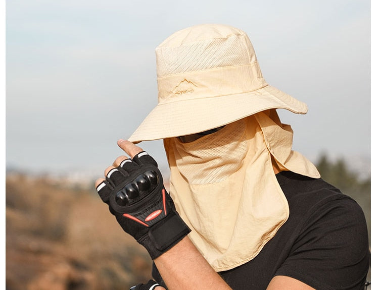 Zonnehoed met nek- en gezichtsbescherming, essentieel voor vissen, wandelen en stranddagen in de zon.