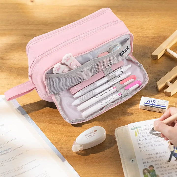 Handig pennenzak etui voor school, met dubbele rits en speciaal liniaalvak, voor geordende studenten.