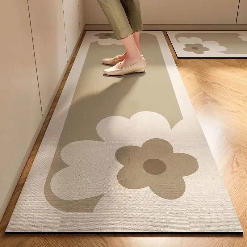 Duurzame minimalistische keukenmat met antislip. Stijlvolle huisdecoratie voor een moderne en veilige keuken.