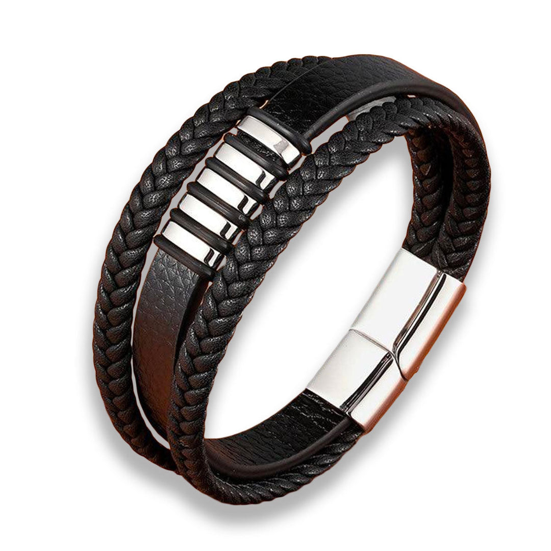 Zwarte lederen herenarmband met roestvrijstalen magnetische sluiting. Stijlvol mannen sieraad.