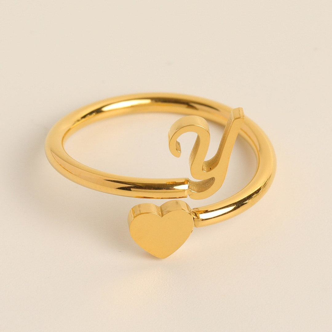 Gepersonaliseerde dames initialenring, goudkleurig hart, verstelbaar sieraad.
