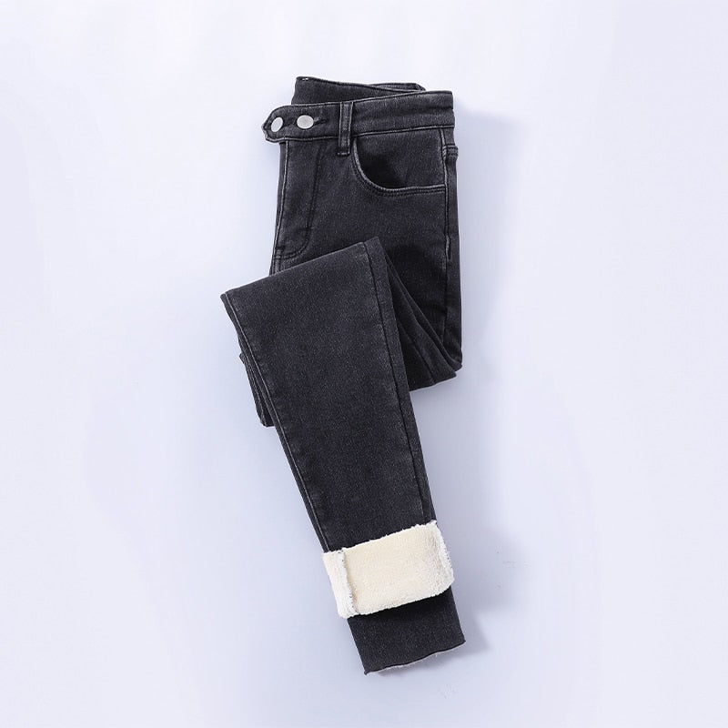 Damesbroek met pluche voering, warm en comfortabel, ideaal voor koud weer.