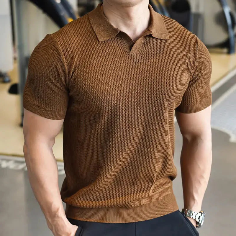 Modern heren slim fit poloshirt, zeer comfortabel en stijlvol. Ideaal als casual top voor de zomerkledingcollectie.