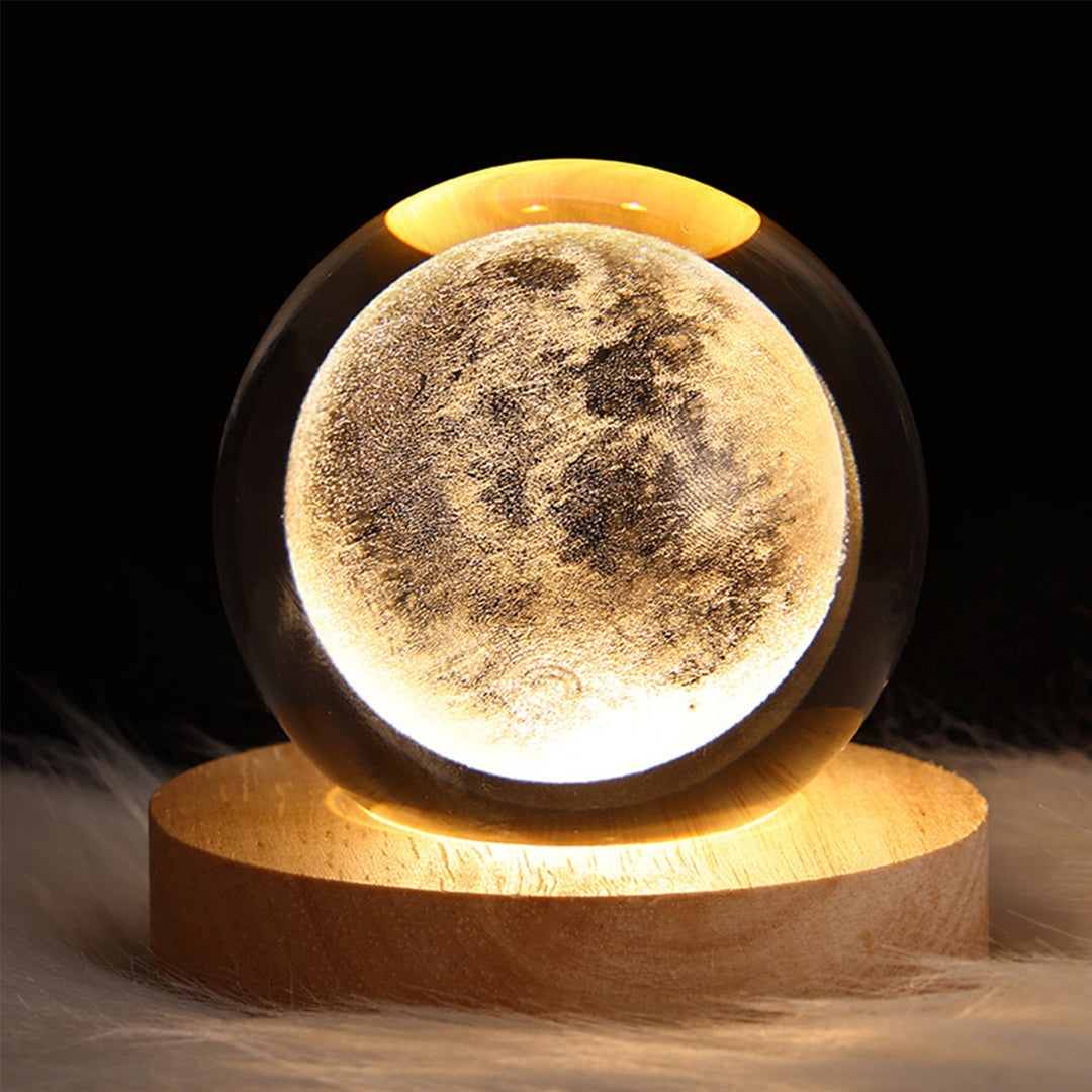 Handgemaakte kristallen lichtbol met helder 3D effect. Sfeervolle verlichting cadeau.