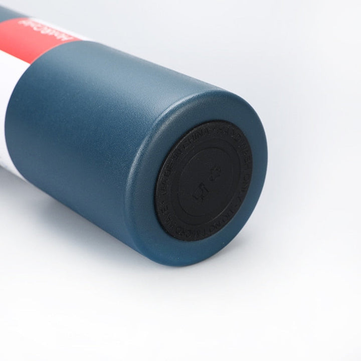 Praktisch unisex geschenk: 500ml roestvrije thermoskan. Houdt dranken lang op temperatuur, warm of koud.