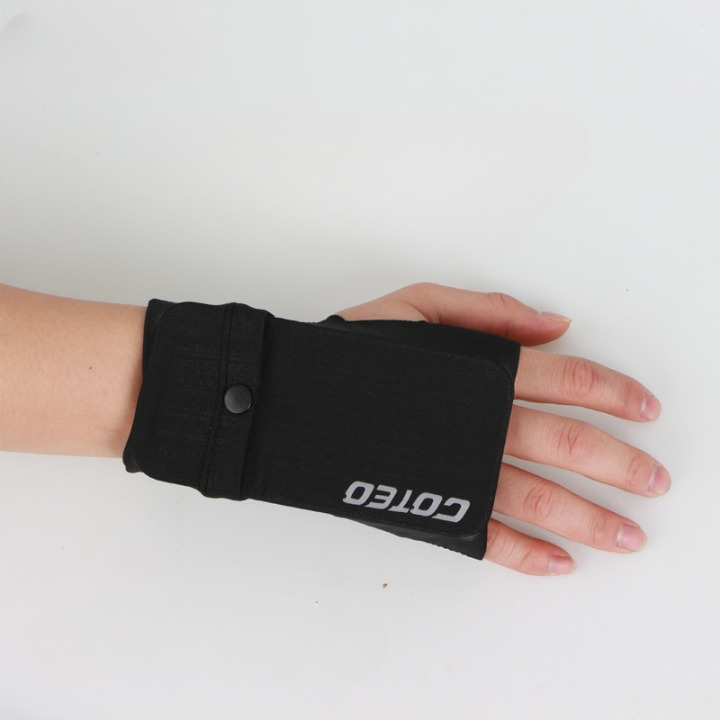 Comfortabele sportband telefoonhouder, geschikt voor lange runs en gym workouts.