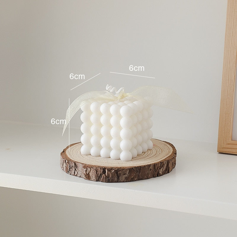 Perfect cadeau: decoratieve bubbelkaars, een stijlvolle toevoeging aan elk huis of kantoor.