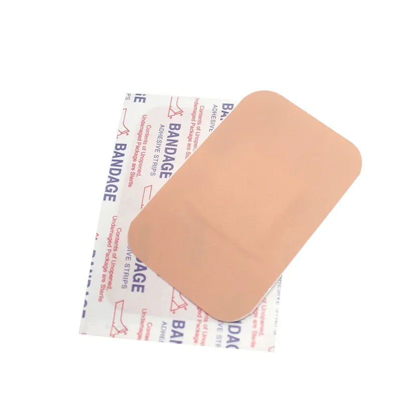 Doos met 100 waterdichte pleisters (76x51mm) voor hygiënische wondverzorging en bescherming van de huid.