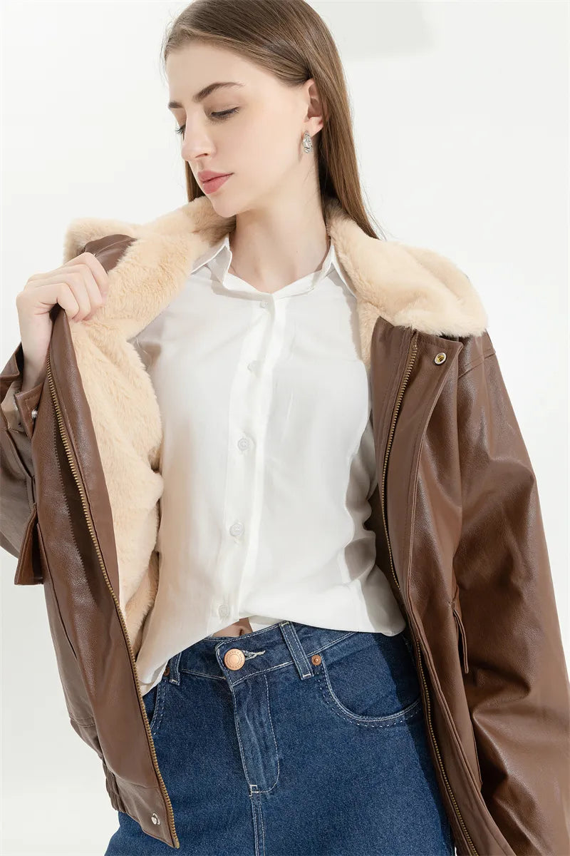 Elegante Amanda dames winterjas, vintage leer design, comfortabel warm voor de winter.