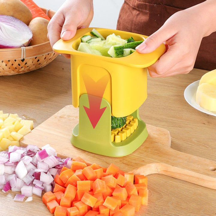 Handige groente hakker, snel en efficiënt snijden van groenten en fruit. Tijdbesparend keuken gereedschap.