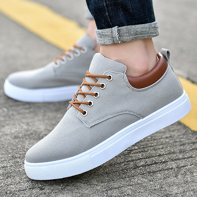 Hoogwaardige herensneakers, comfortabele en ondersteunende sportieve schoenen voor dagelijks gebruik.