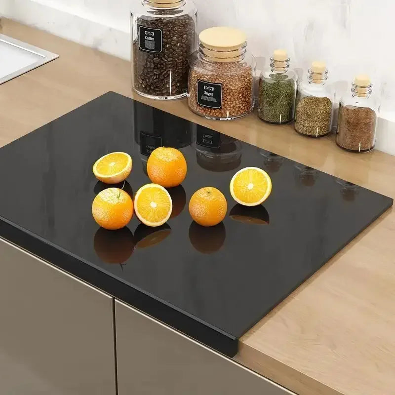 Duurzame acryl snijplank voor de moderne keuken, ideaal voor koken en voorbereiden van maaltijden.