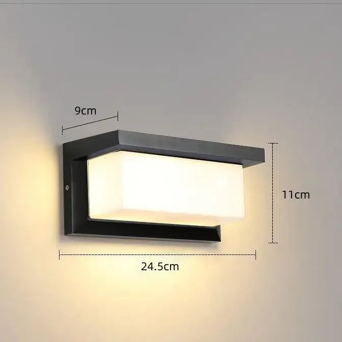 Laguna LED buitenwandlamp ANU met bewegingssensor. Modern, energiezuinig en waterdicht (IP65) voor buiten.