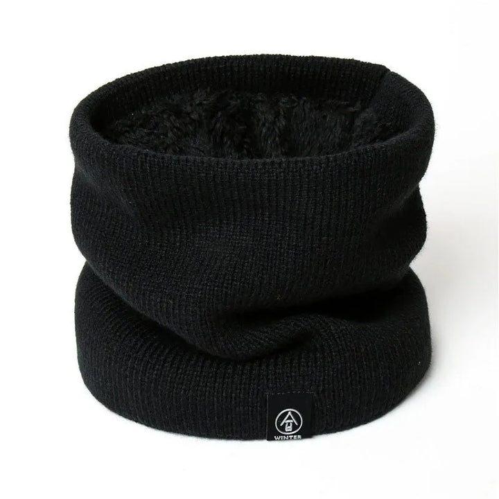 Warme, zachte polyester dames nekwarmer in winterse modekleur, ideaal voor comfort en stijl bij koud weer.