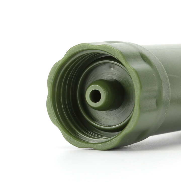Essentiële nooduitrusting: PureTrail 1200 draagbaar waterfilter. Zuivert water voor survival, kamperen en wandelen. Veilig drinkwater.