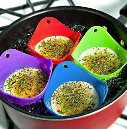 Set van 4 Perfect Egg eierpochers voor snel en simpel pocheren van eieren; ideaal voor ontbijt.