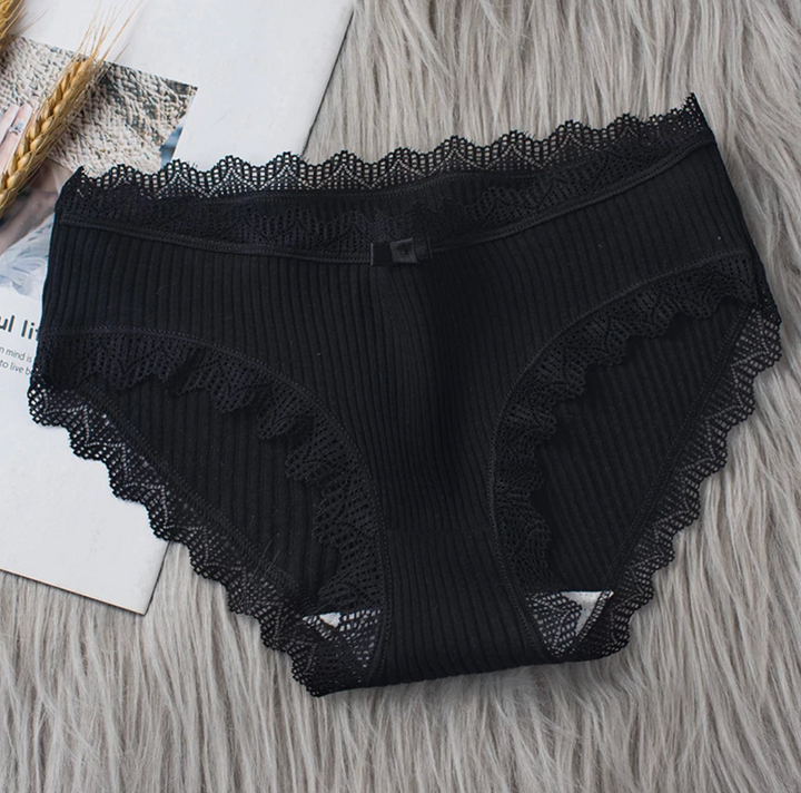 Naadloze stretch dames slipjes, comfortabel ondergoed met lage taille, perfect voor onder kleding.