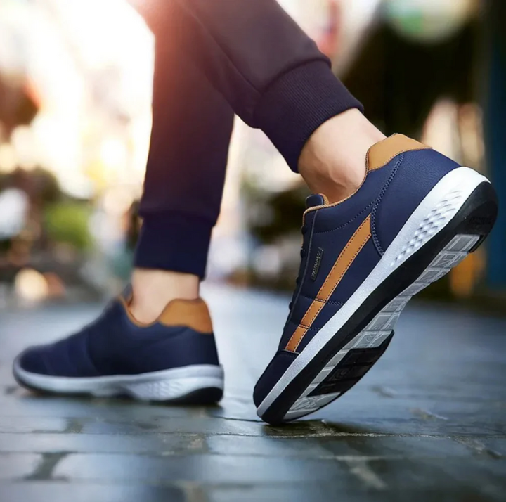 Luca orthopedische heren sneakers: ademend, antislip en waterafstotend voor comfort en gezonde voeten.