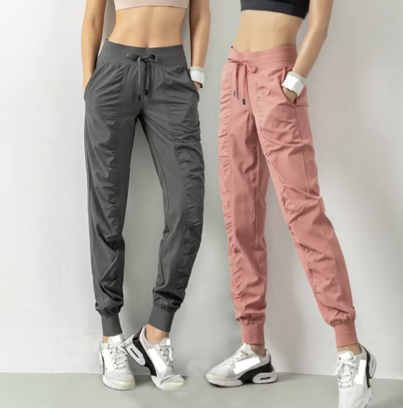 Stijlvolle dames comfort jogger, veelzijdig voor lente/zomer casual en sportieve outfits.