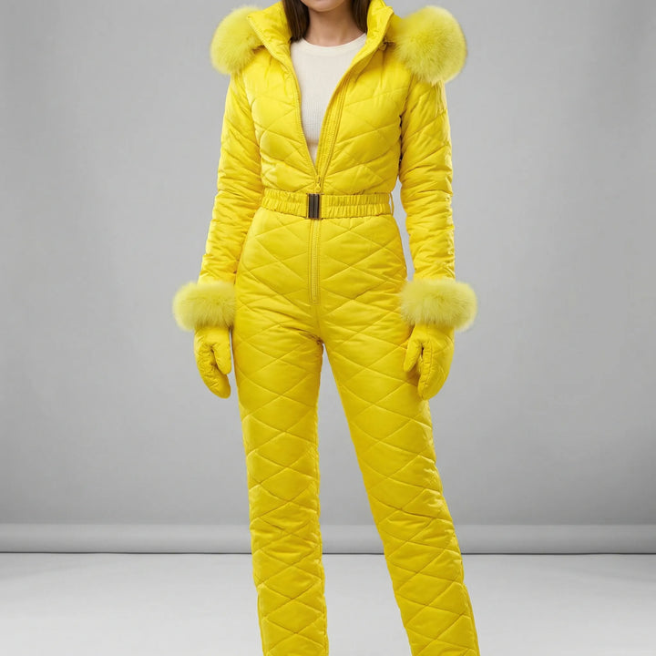 Geel dames slim fit winterpak 'Alice', ideaal voor een warme en stijlvolle winteroutfit.