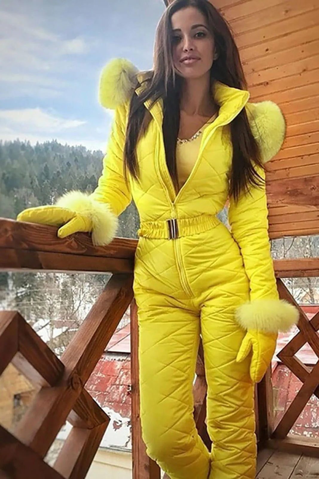 Warm en comfortabel dames winterpak 'Alice' met een slanke pasvorm, elegant voor modieuze looks.