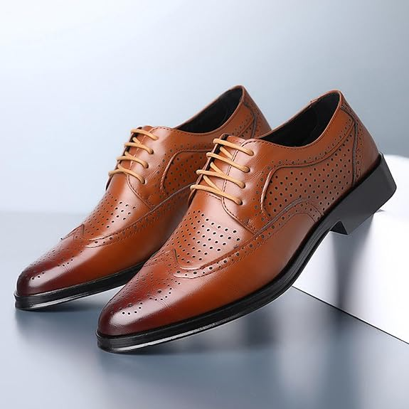 Nette heren veterschoenen: comfortabele wingtip schoenen met slank profiel, ideaal voor zakelijk en formeel gebruik.