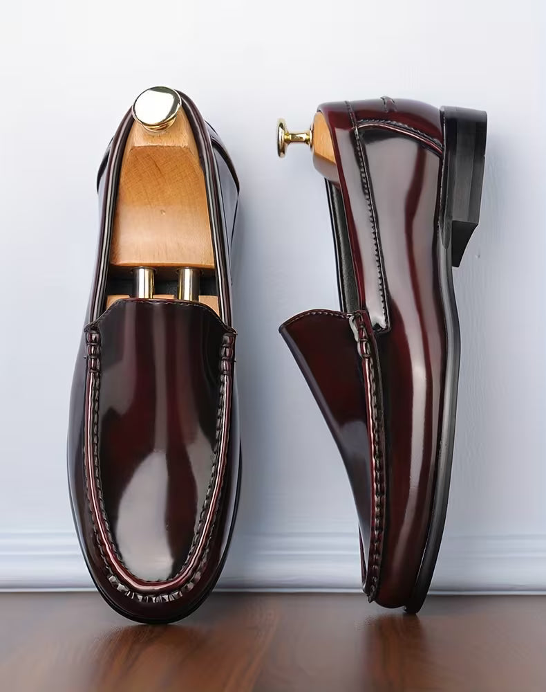 Comfortabele heren slip-ons, puntige neus, lichtgewicht, perfect voor zakelijk casual.