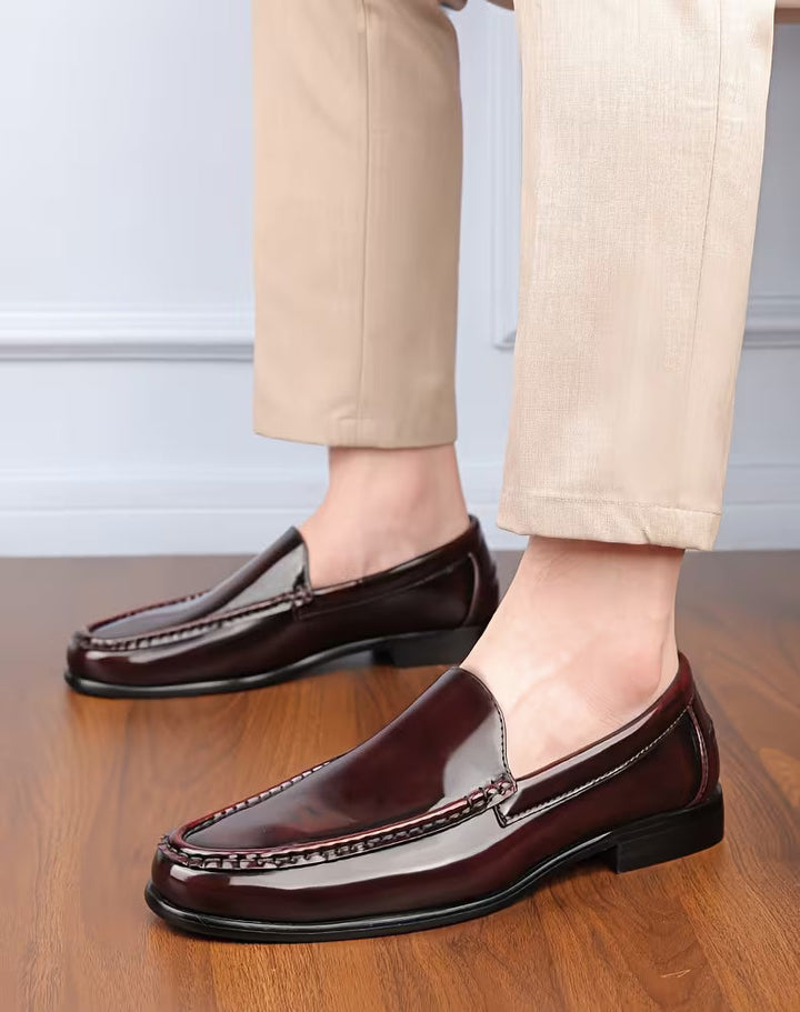 Elegante heren schoenen, slip-on met puntige neus, lichtgewicht voor voorjaar en zomer.