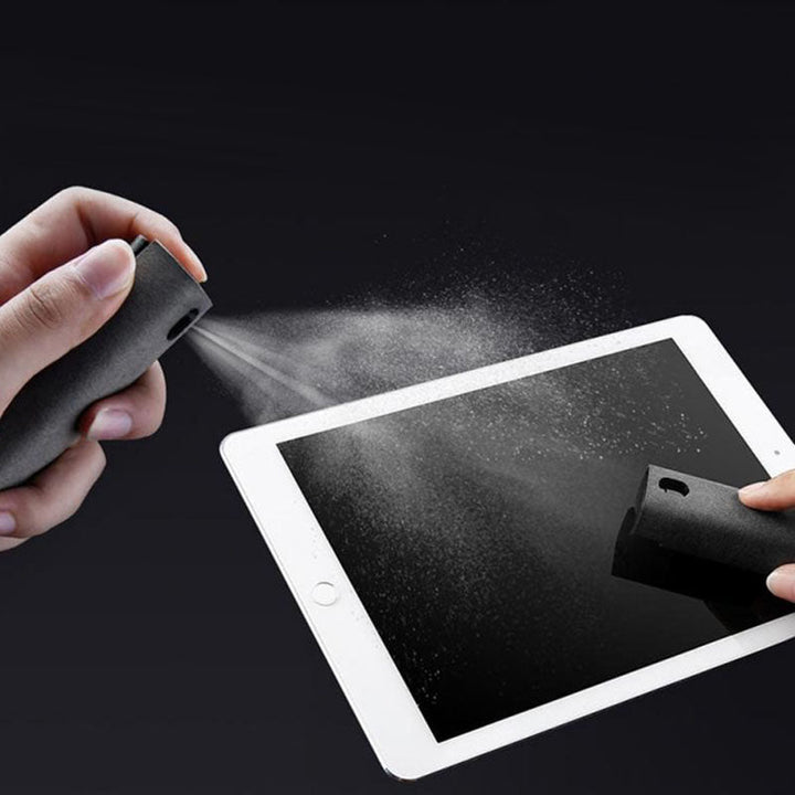 De ultieme telefoonreiniger en tablet cleaner voor een kristalhelder display, compact design.