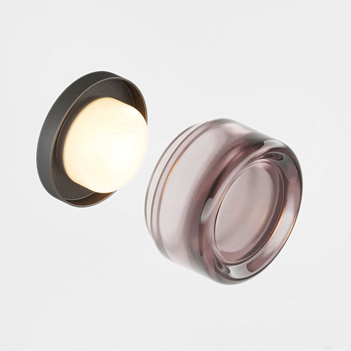 Decoratieve wandlamp, sfeervolle verlichting en designelement voor uw moderne interieur.