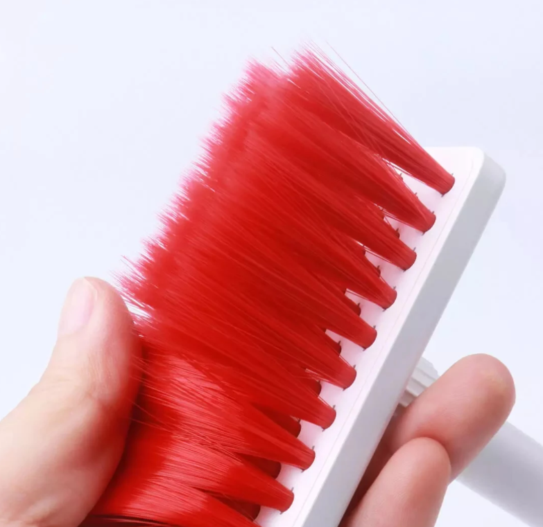 Houd je toetsenbord hygiënisch met deze universele 5-in-1 reinigingsborstelset. Perfecte stofverwijderaar voor laptop en desktop.