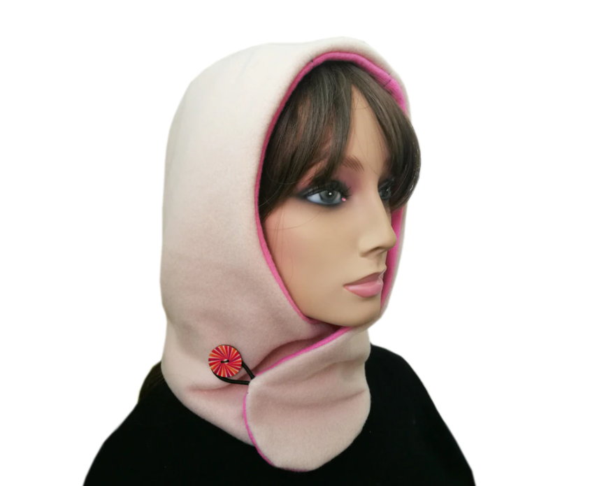 Optimale bescherming: warme capuchonsjaal als muts en nekwarmer. Ideaal voor koude winterdagen, unisex.